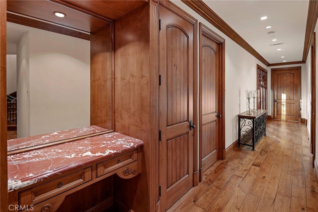 20 Le Conte, Laguna Niguel, CA 92677 20 Le Conte, Laguna Niguel, CA 92677