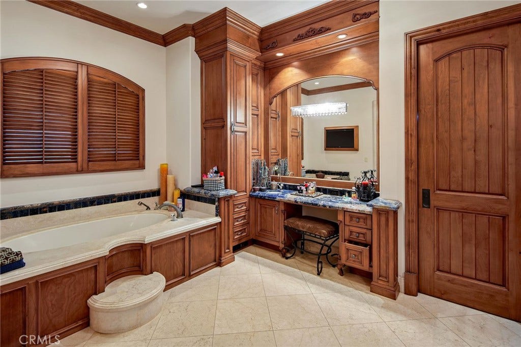 20 Le Conte, Laguna Niguel, CA 92677 20 Le Conte, Laguna Niguel, CA 92677