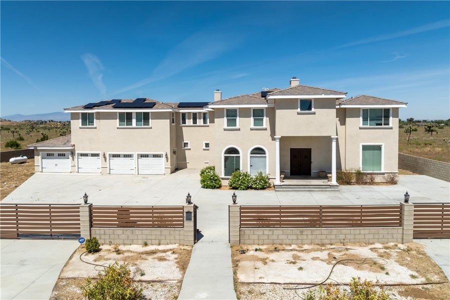Property photo for 3125 West  M15 Avenue, Lancaster, CA