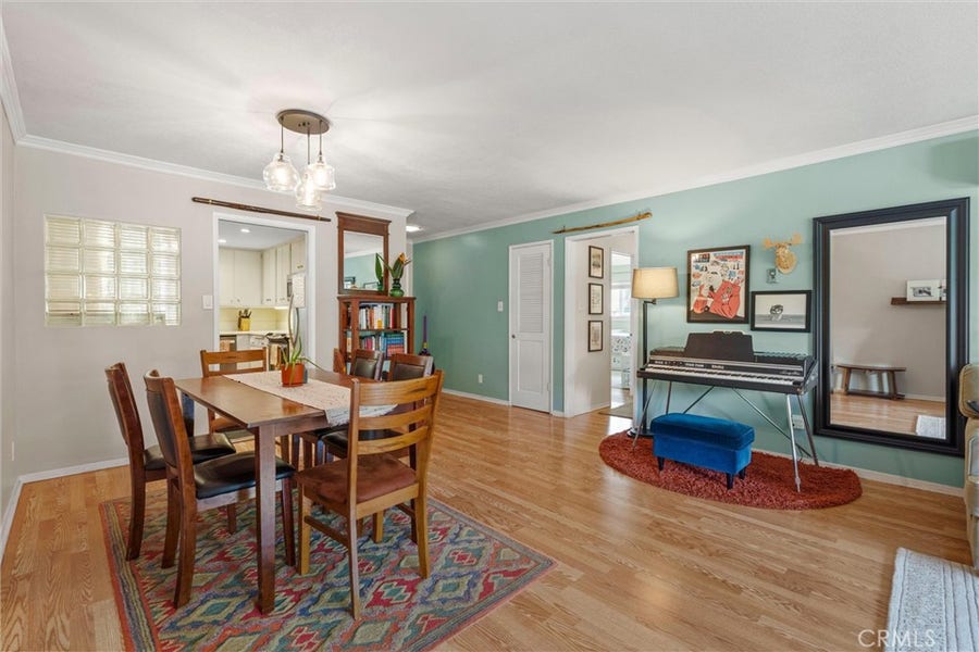 Property photo for 401 W 5th Street, #1A, Long Beach, CA