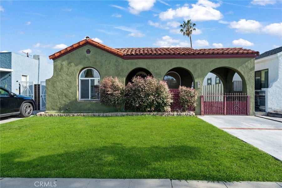 Property photo for 341 E Ellis, Long Beach, CA