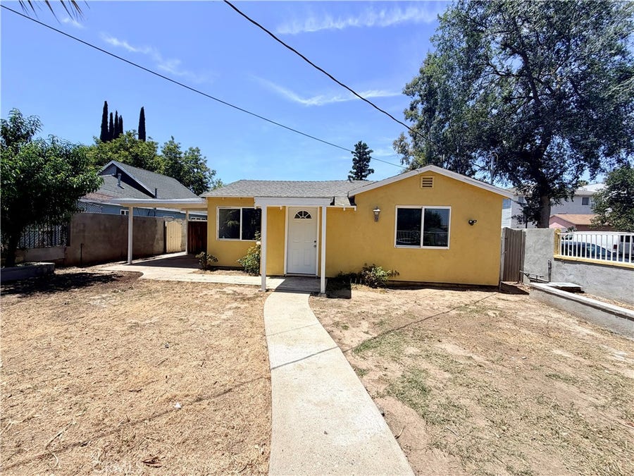 Property photo for 7253 Loma Verde Avenue, Canoga Park, CA