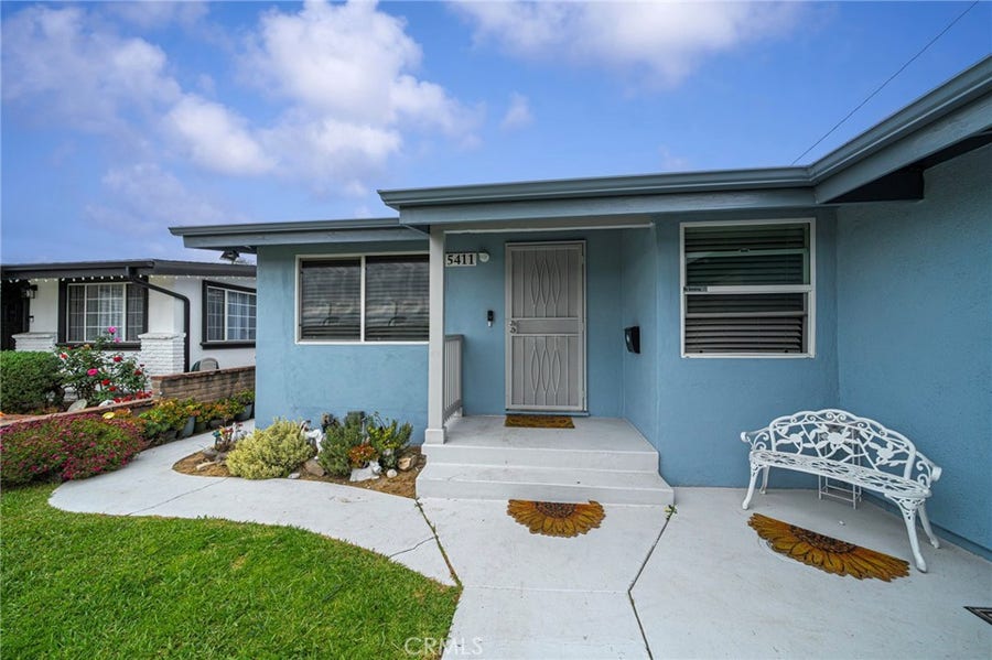 Property photo for 15411 Bonsallo Avenue, Gardena, CA