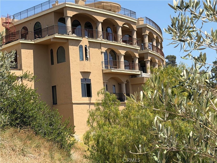 Property photo for 85 Altamont, Camarillo, CA