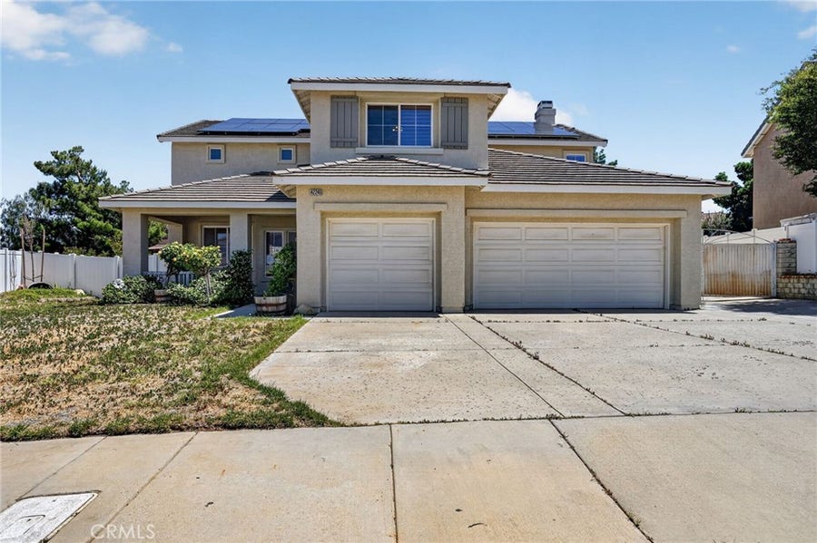 Property photo for 42240 Ridge View Drive, Lancaster, CA