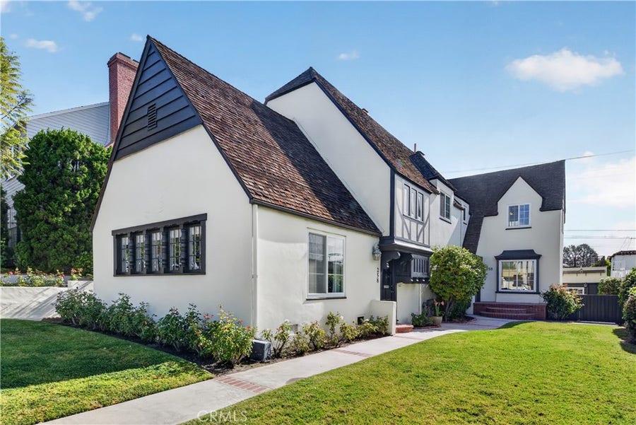 Property photo for 258 Argonne, Long Beach, CA