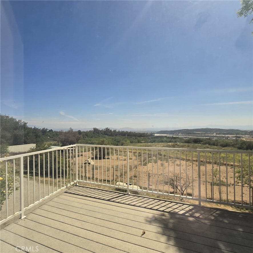 1015 Deercrest, San Bernardino, CA 92407 1015 Deercrest, San Bernardino, CA 92407