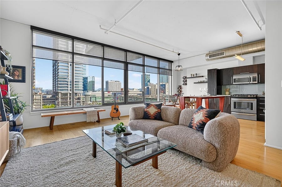 Property photo for 1100 South Hope St, #1006, Los Angeles, CA