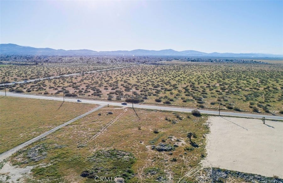Property photo for 131 E Vacant Avenue T4, Littlerock /, Sun Village, CA