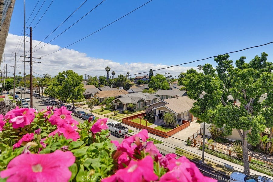 Property photo for 363 Newport Avenue, #302, Long Beach, CA