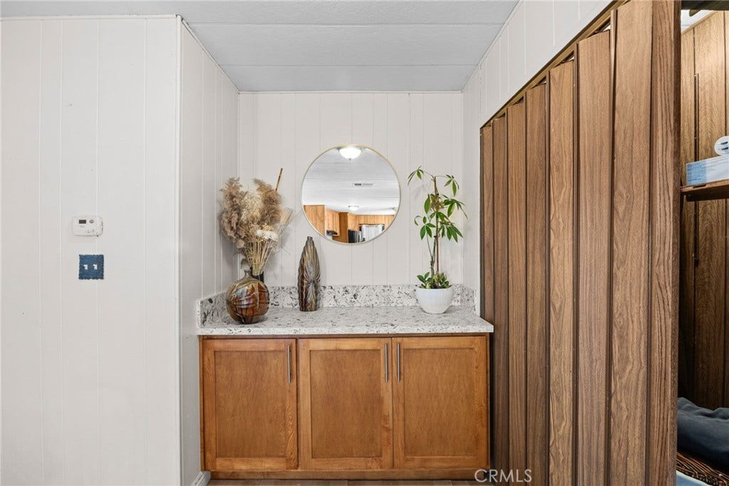23301 Ridge Route Drive, #109, Laguna Hills, CA 92653 23301 Ridge Route Drive, #109, Laguna Hills, CA 92653