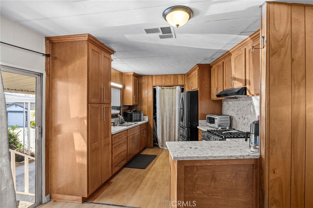 23301 Ridge Route Drive, #109, Laguna Hills, CA 92653 23301 Ridge Route Drive, #109, Laguna Hills, CA 92653