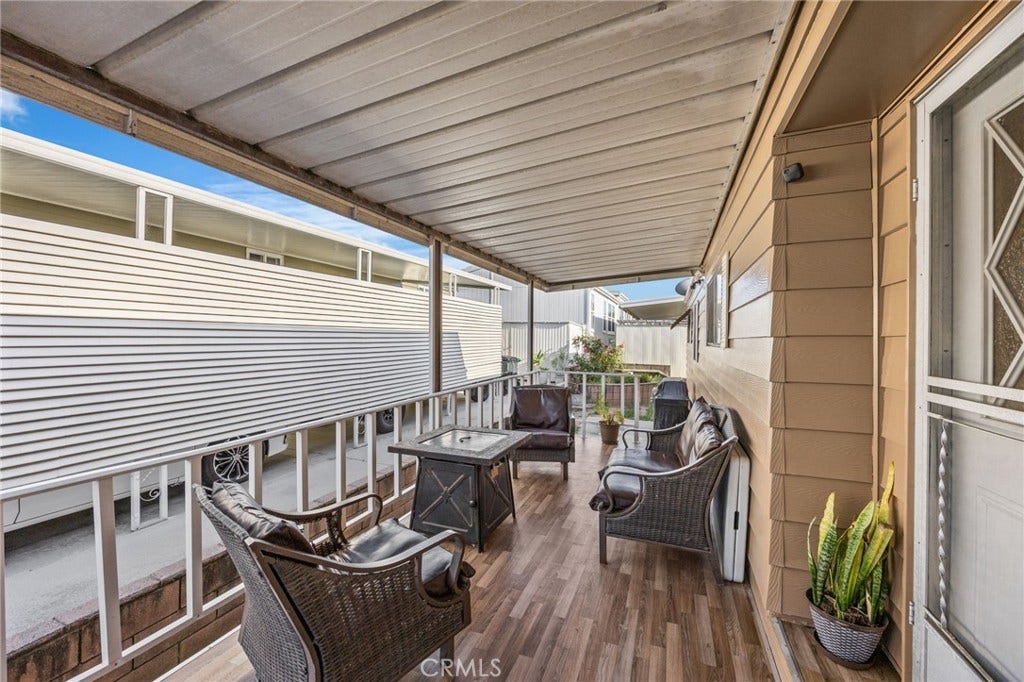 23301 Ridge Route Drive, #109, Laguna Hills, CA 92653 23301 Ridge Route Drive, #109, Laguna Hills, CA 92653