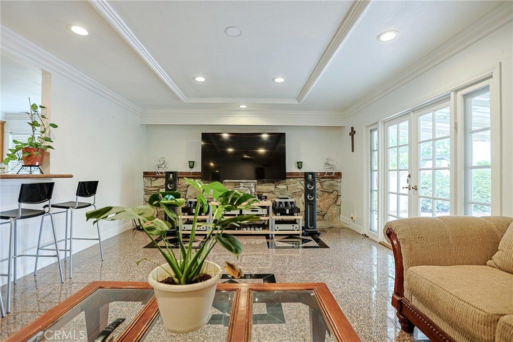 25532 Charlemagne, Laguna Hills, CA 92653