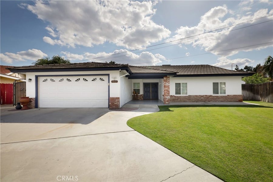 Property photo for 2017 William F Halsey, Bakersfield, CA