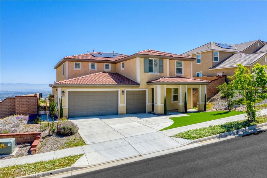 Property photo for 2725 Sierra Bella Drive, Corona, CA