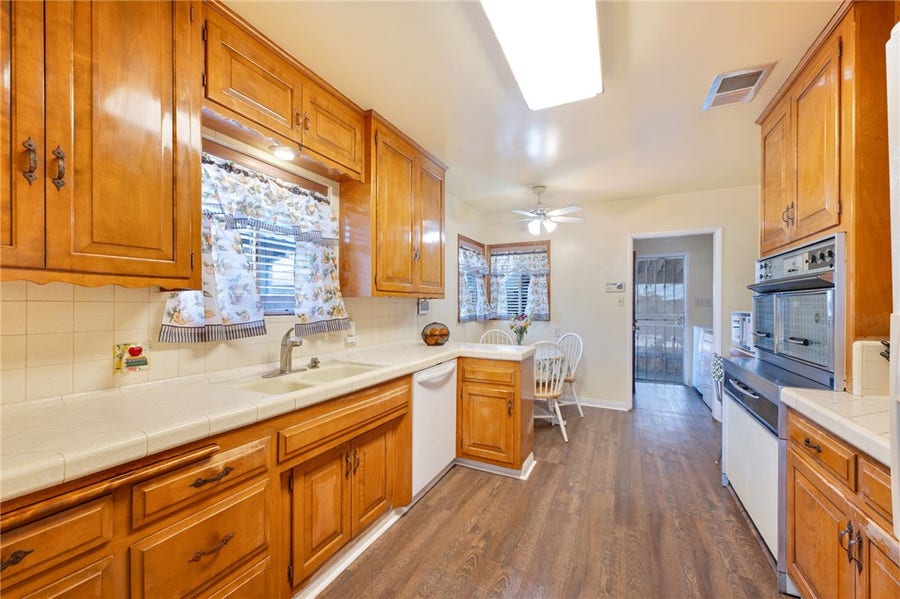 Property photo for 14115 Leahy, Bellflower, CA