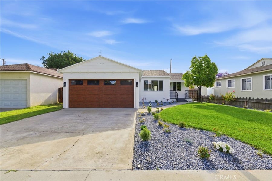 Property photo for 3516 Roxanne Avenue, Long Beach, CA