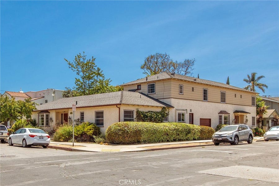 Property photo for 249 Loma Avenue, Long Beach, CA
