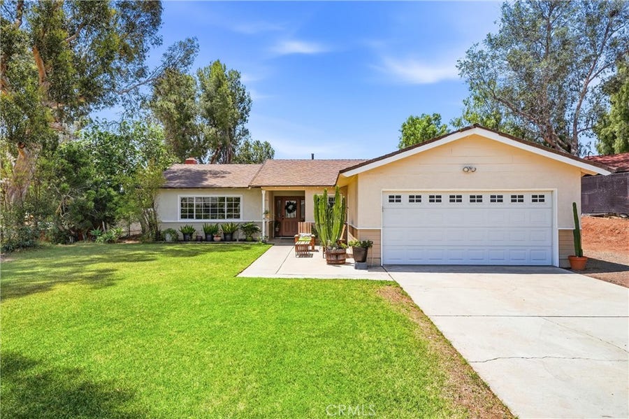 Property photo for 1442 Tally Ho Lane, Norco, CA
