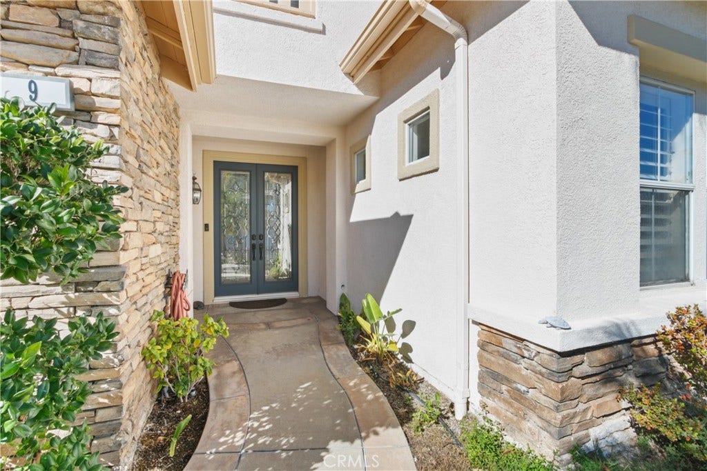 9 Lost Canyon, Rancho Santa Margarita, CA 92688 9 Lost Canyon, Rancho Santa Margarita, CA 92688