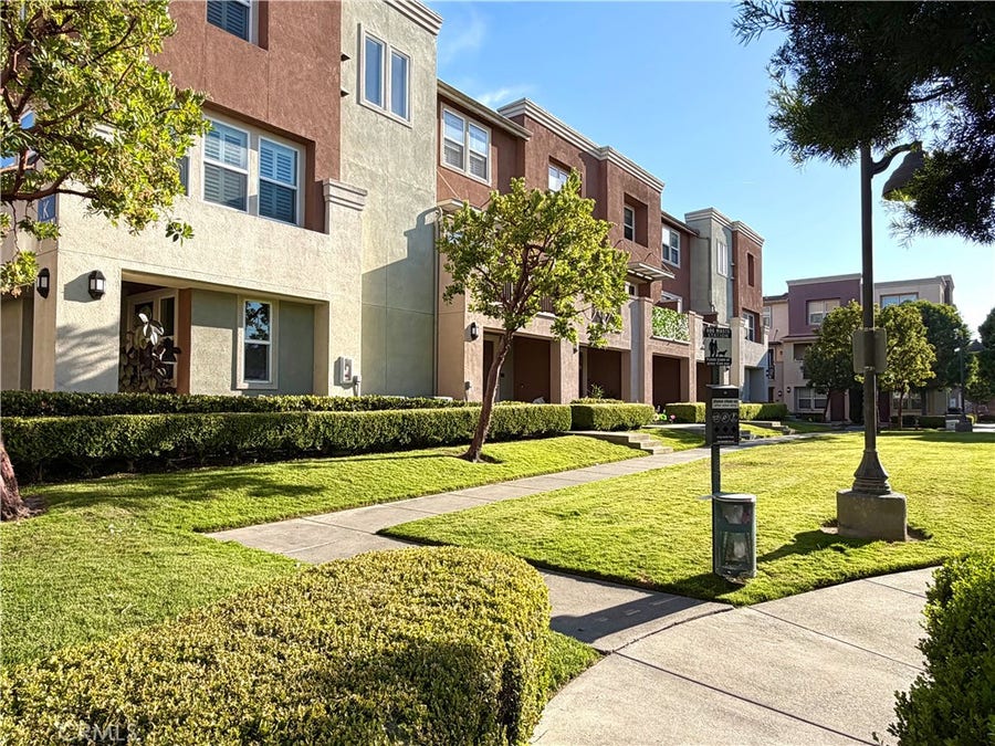 Property photo for 500 N Willowbrook, #M3, Compton, CA