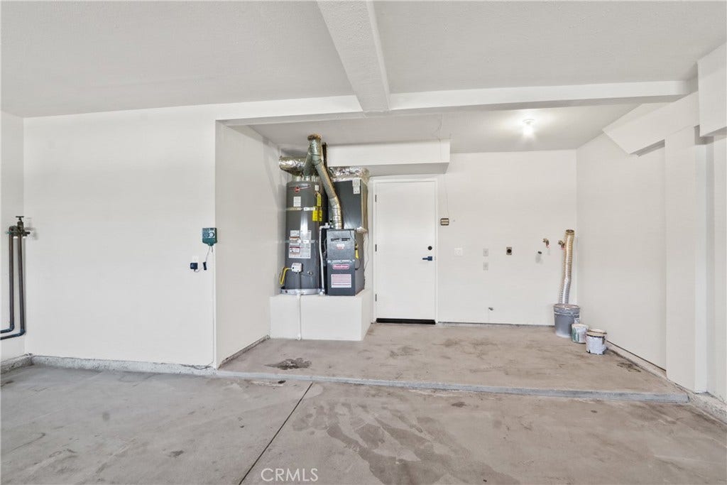 17 Rocky Creek, Laguna Hills, CA 92653 17 Rocky Creek, Laguna Hills, CA 92653