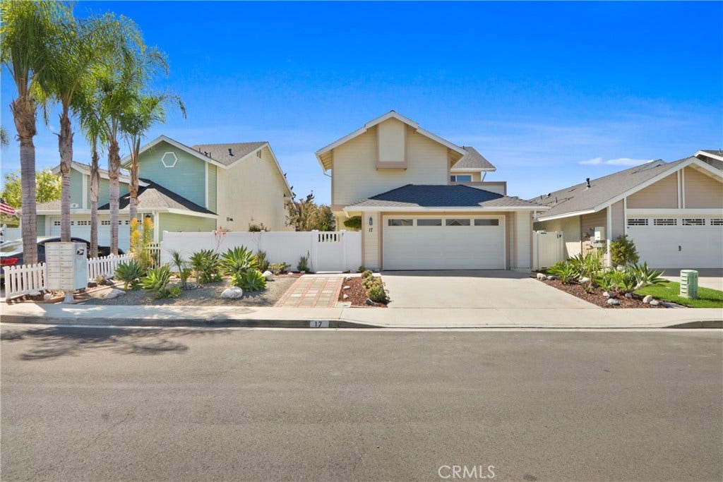 17 Rocky Creek, Laguna Hills, CA 92653 17 Rocky Creek, Laguna Hills, CA 92653