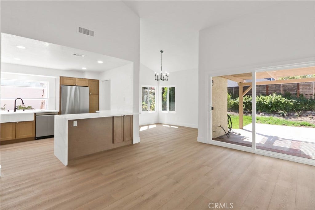 17 Rocky Creek, Laguna Hills, CA 92653 17 Rocky Creek, Laguna Hills, CA 92653
