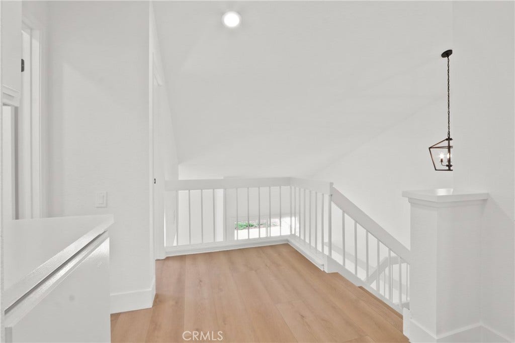 17 Rocky Creek, Laguna Hills, CA 92653 17 Rocky Creek, Laguna Hills, CA 92653