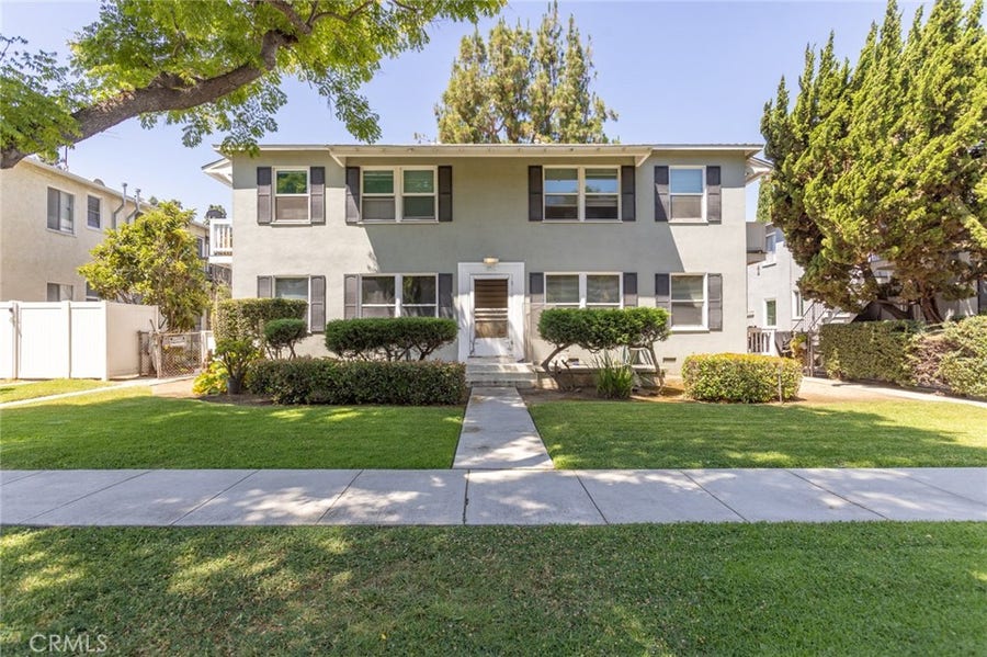 Property photo for 4407 Linden Avenue, Long Beach, CA