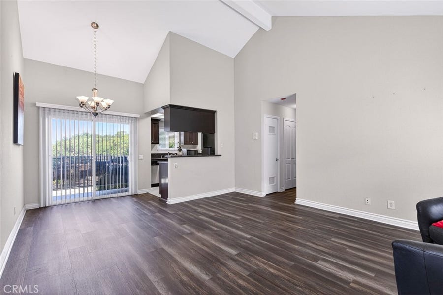 Property photo for 2925 Spaulding Street, #303, Long Beach, CA