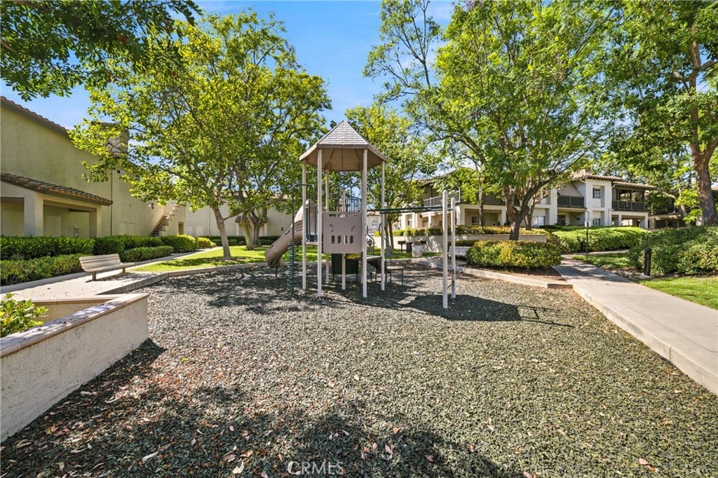 138 Via Contento, Rancho Santa Margarita, CA 92688 138 Via Contento, Rancho Santa Margarita, CA 92688