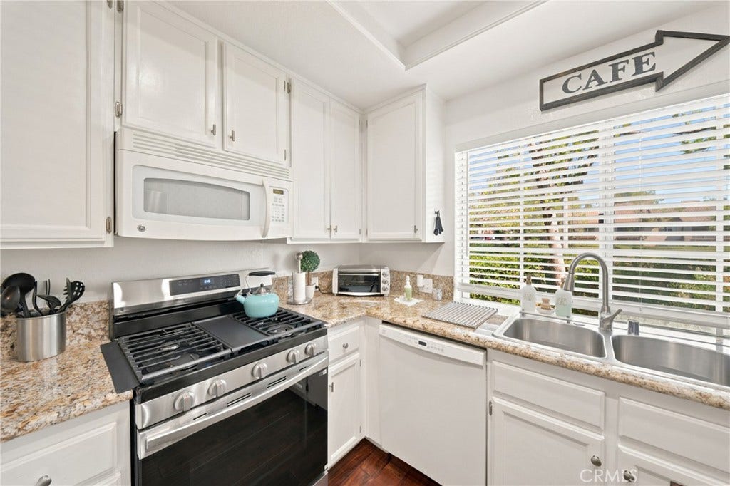 138 Via Contento, Rancho Santa Margarita, CA 92688 138 Via Contento, Rancho Santa Margarita, CA 92688
