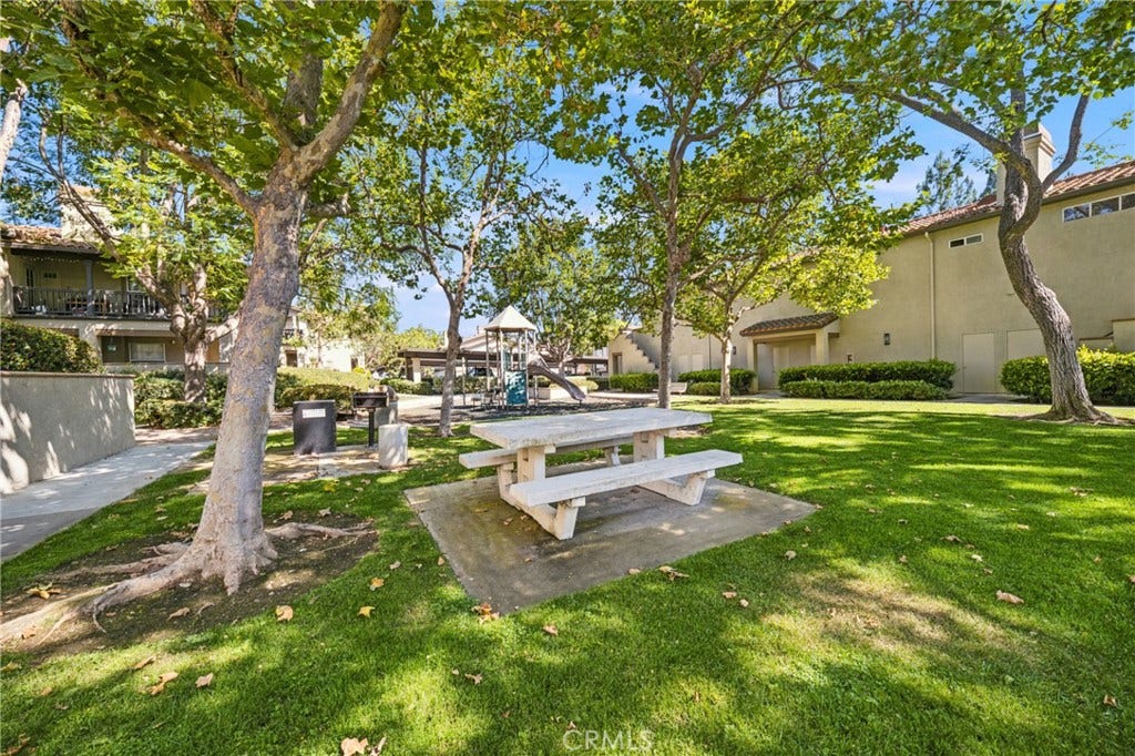 138 Via Contento, Rancho Santa Margarita, CA 92688 138 Via Contento, Rancho Santa Margarita, CA 92688