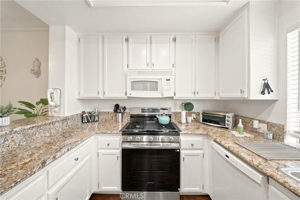 138 Via Contento, Rancho Santa Margarita, CA 92688 138 Via Contento, Rancho Santa Margarita, CA 92688