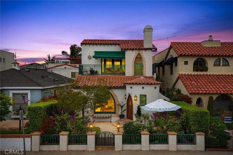 Property photo for 159 Claremont, Long Beach, CA