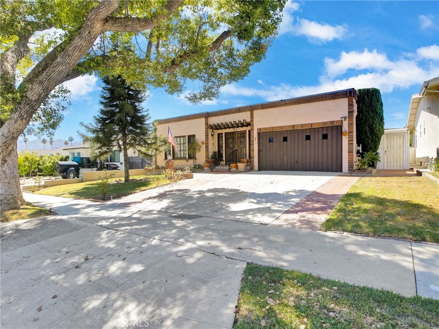 Property photo for 1221 Idlewood, Glendale, CA