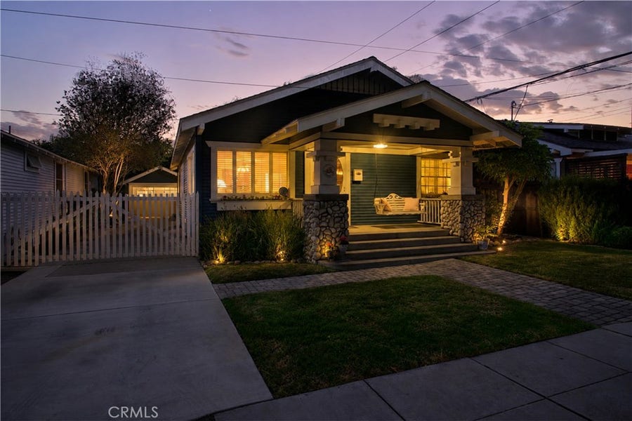 Property photo for 417 Orizaba, Long Beach, CA