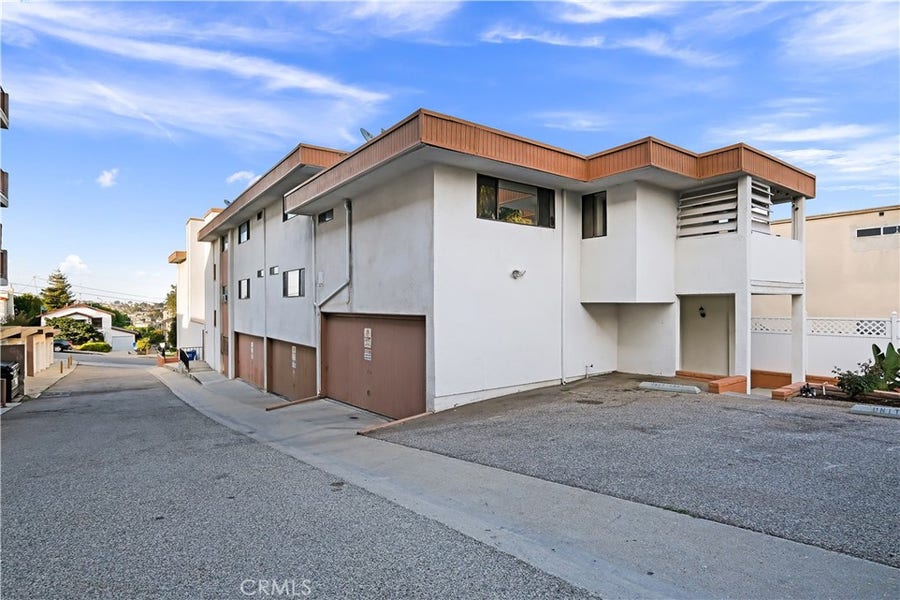 Property photo for 665 W 24th, #315, San Pedro, CA