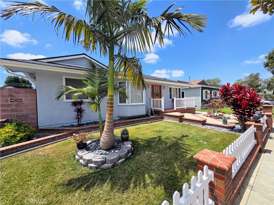 Property photo for 7112 E Keynote, Long Beach, CA