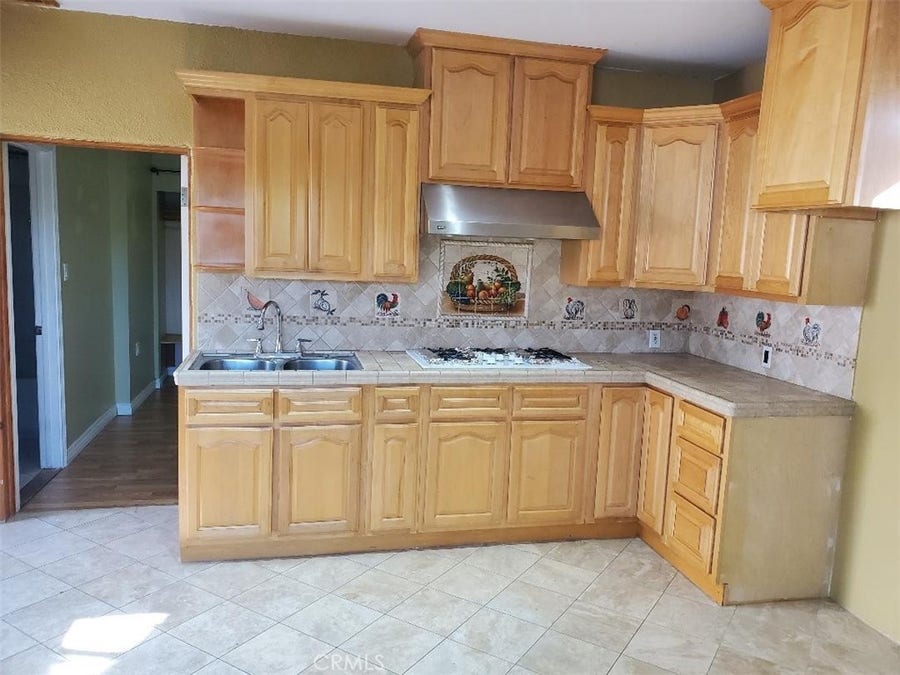 Property photo for 14527 S Berendo Avenue, Gardena, CA