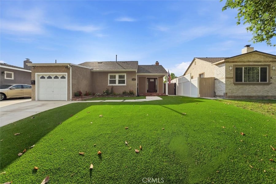 Property photo for 3329 N Los Coyotes Diagonal, Long Beach, CA