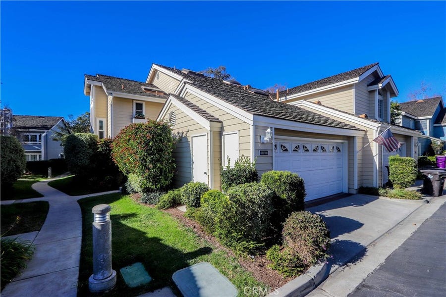 Property photo for 431 Cranston Court, #101, Long Beach, CA