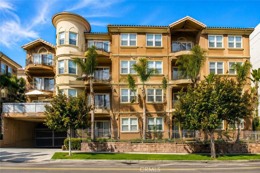 Property photo for 917 S New Hampshire Avenue, #315, Los Angeles, CA