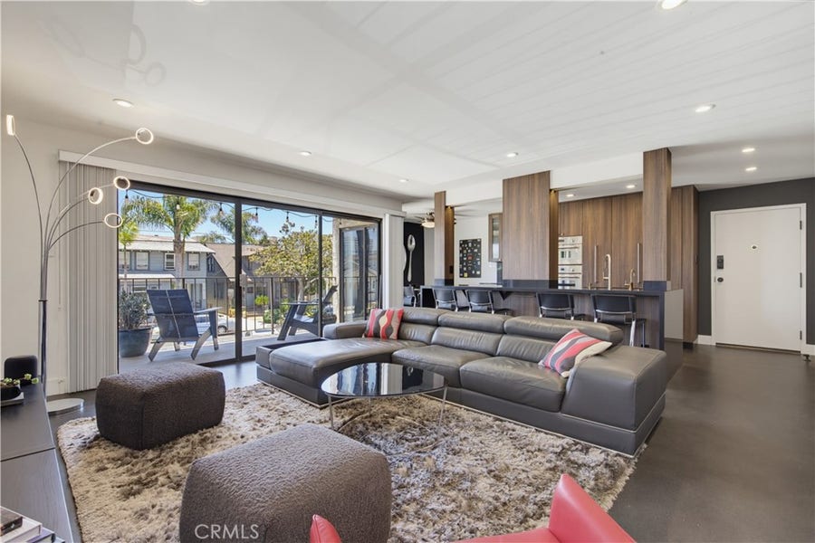 Property photo for 1525 E Appleton Street, #201, Long Beach, CA