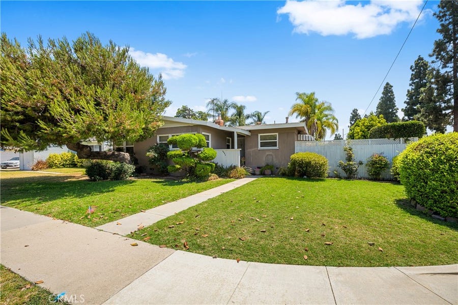Property photo for 3402 Woodruff Avenue, Long Beach, CA