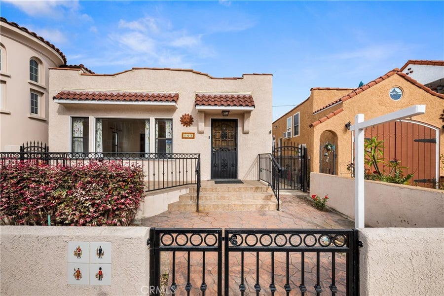 Property photo for 161 Santa Ana, Long Beach, CA