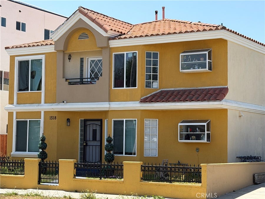 Property photo for 1518 W 206th, Los Angeles, CA