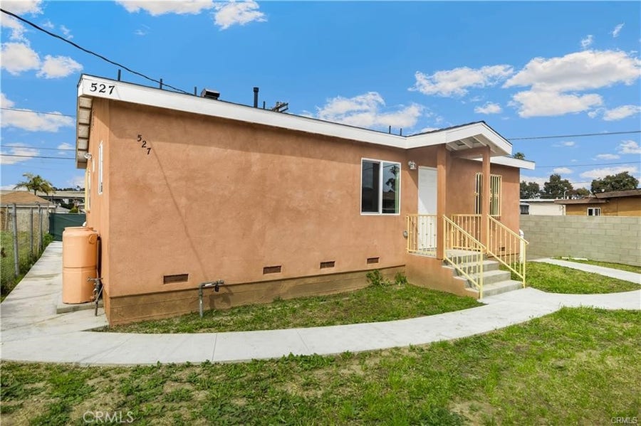 Property photo for 527 W 119th, Los Angeles, CA